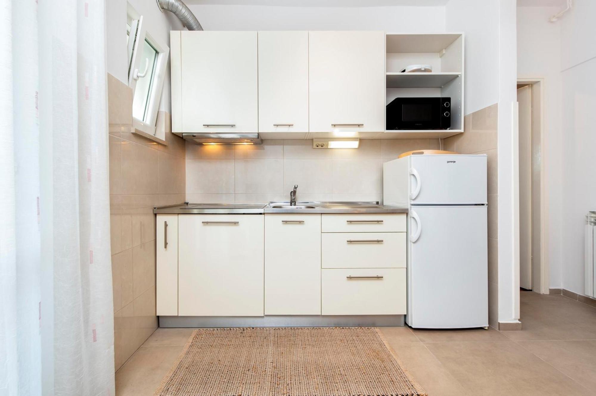 Apartments Magnolia ロヴィニ エクステリア 写真